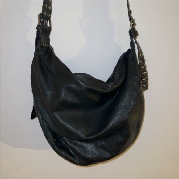 GIANNI cross body leather bag - Picture 2 of 7